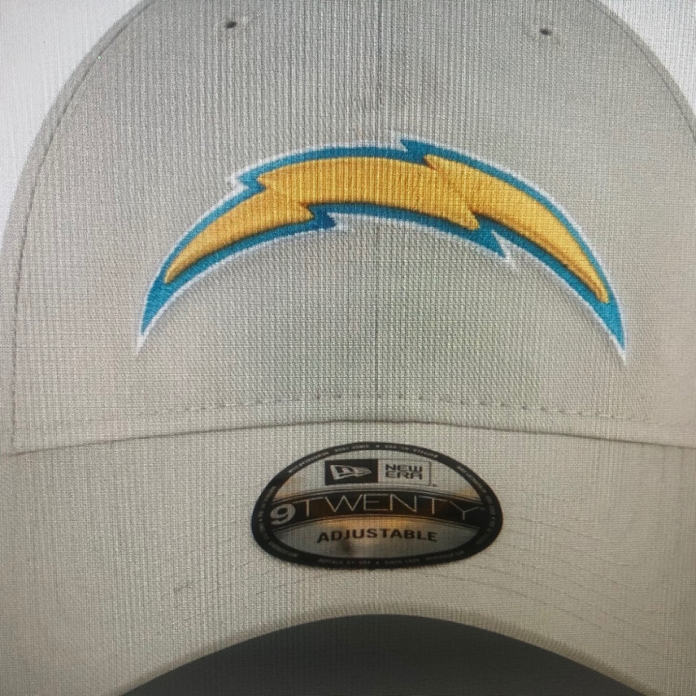 Mens Los Angeles Chargers Hat